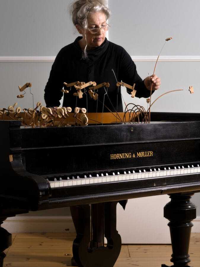 @tjrnhj preparing piano @tjrnhj preparing piano